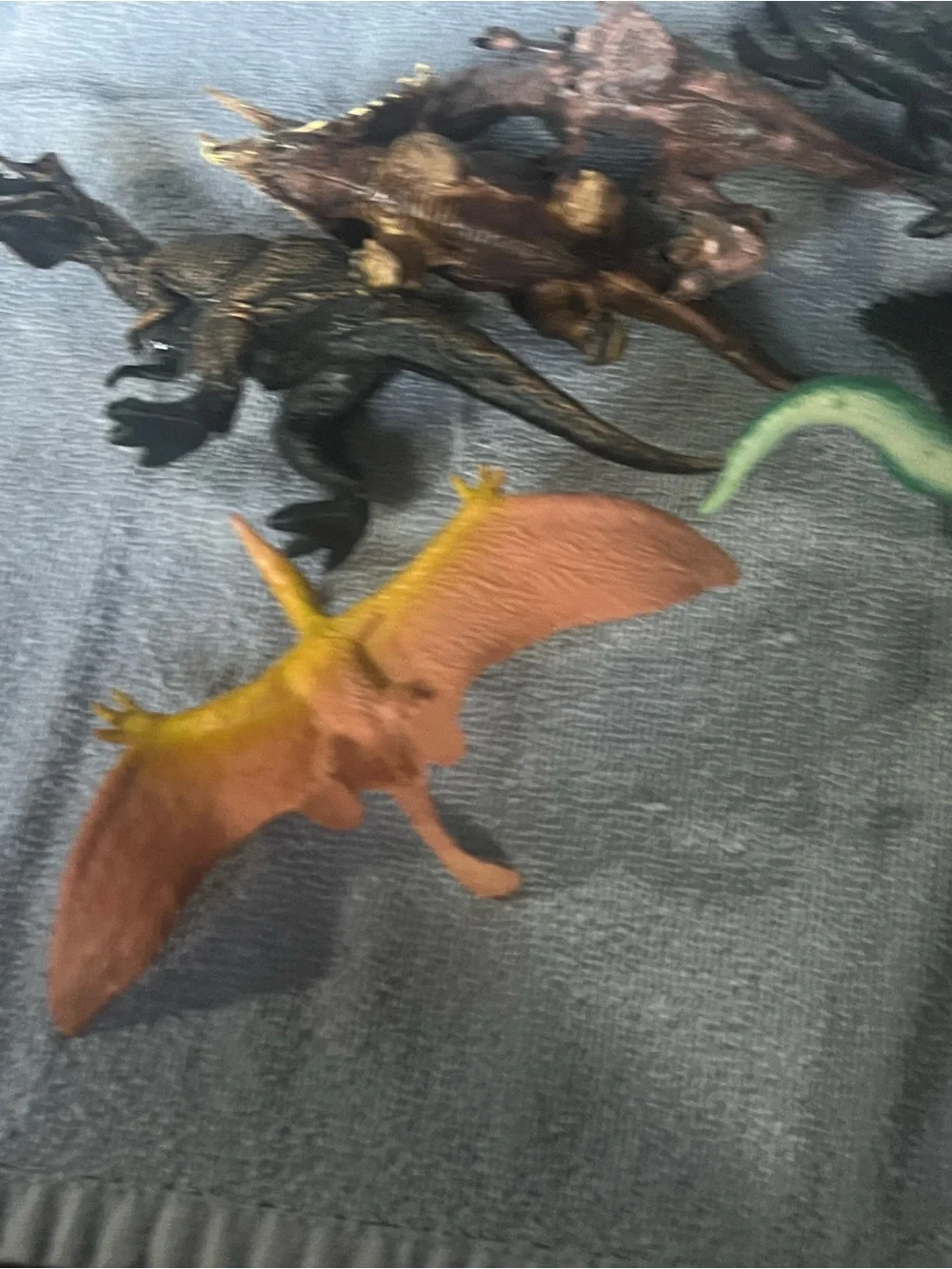 Assorted Reptile Toy Set - Green, Yellow, Brown Dinosaurs
